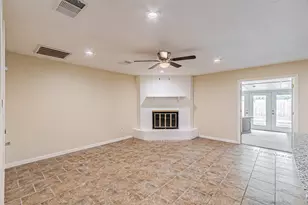 9908 Pilot Point St, Fort Worth, TX 76108 - Photo 11