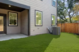 2637 Lost Maples Ln, Dallas, TX 75228 - Photo 35