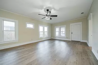 515 N Newsom Street, Mineola, TX 75773 - Photo 5