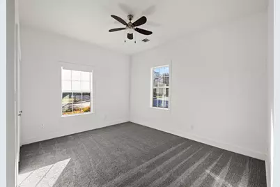 425 Brighton Avenue, Dallas, TX 75208 - Photo 17