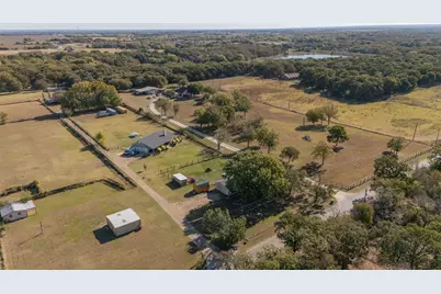 5729 County Road 402, Grandview, TX 76050 - Photo 37