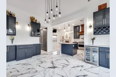 140 Twin Lakes Drive, Double Oak, TX 75077 - Photo 9