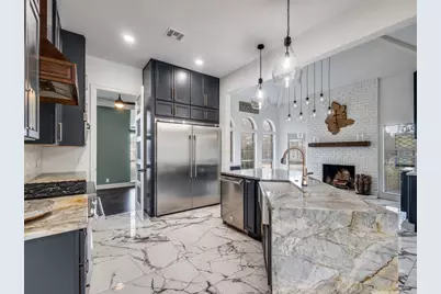 140 Twin Lakes Drive, Double Oak, TX 75077 - Photo 7