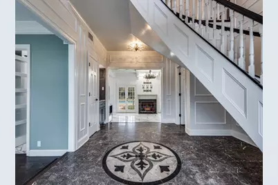 140 Twin Lakes Drive, Double Oak, TX 75077 - Photo 3