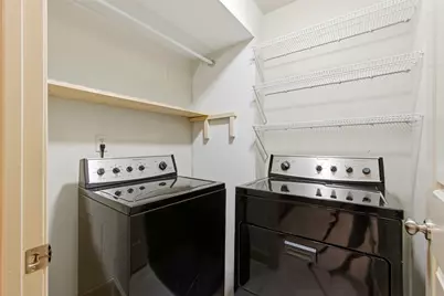 700 Canyon Side Way, Irving, TX 75063 - Photo 11