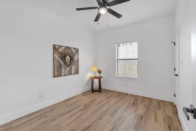 2111 Wright Street #B, Greenville, TX 75401 - Photo 11