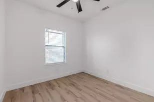 2111 Wright St, Greenville, TX 75401 - Photo 15