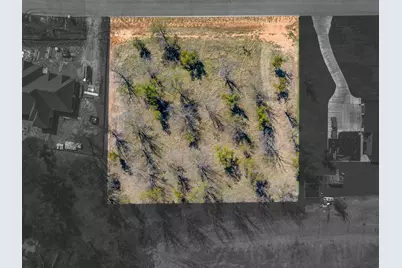 1148 E Landings N, Granbury, TX 76049 - Photo 13