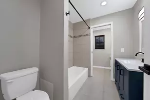 824 E Prairie View Rd, Crowley, TX 76036 - Photo 19