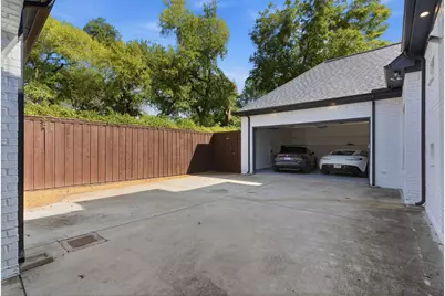 1404 Sylvan Avenue, Dallas, TX 75208 - Photo 33
