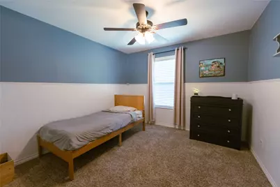 402 W 6th Street, Justin, TX 76247 - Photo 13