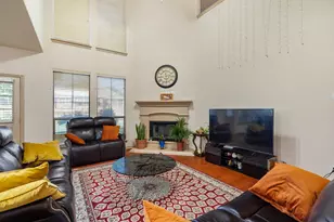 1620 Secretariat Ln, Irving, TX 75060 - Photo 11