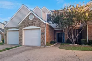 211 Cimarron Trail, Irving, TX 75063 - Photo 1