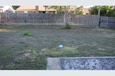 6320 Rebecca Lane, Watauga, TX 76148 - Photo 17