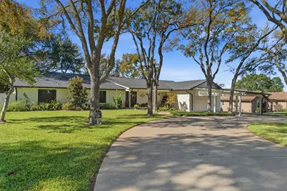 4017 Fairway Drive, Granbury, TX 76049 - Photo 1