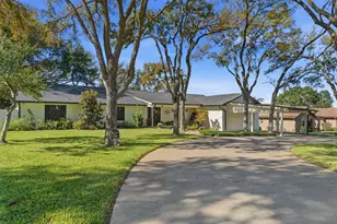 4017 Fairway Dr, Granbury, TX 76049 - Photo 1