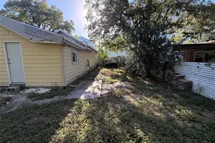 751 N Race St, Stephenville, TX 76401 - Photo 23