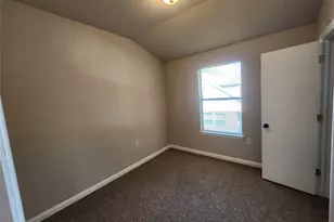 130 Del Rio Ave, Benbrook, TX 76126 - Photo 15