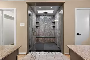 2406 Knightsbridge St, Grand Prairie, TX 75050 - Photo 31