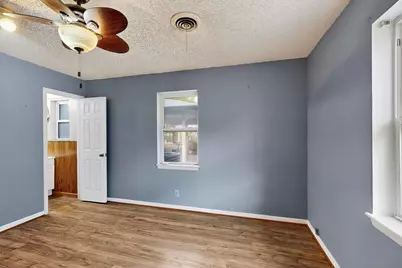 418 Hillside Drive, Gainesville, TX 76240 - Photo 27