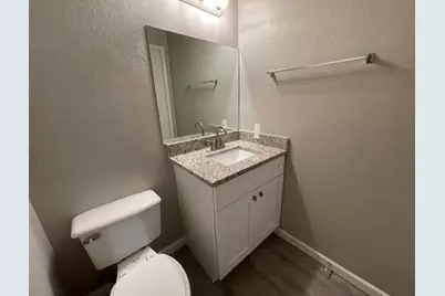 327 3rd Street #103, Grand Prairie, TX 75051 - Photo 17