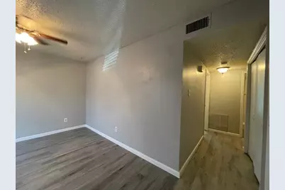 327 3rd Street #103, Grand Prairie, TX 75051 - Photo 7