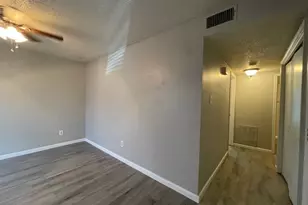 327 3rd St, Grand Prairie, TX 75051 - Photo 7