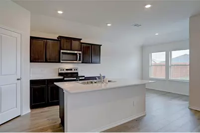 6517 Waterfall Lane, Princeton, TX 75407 - Photo 5