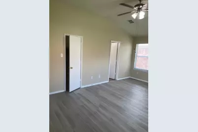 4753 Sea Ridge Drive, Fort Worth, TX 76133 - Photo 13