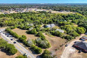 1922 W Pleasant Run Rd, DeSoto, TX 75115 - Photo 1