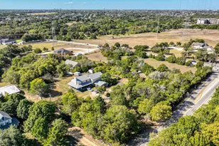 1922 W Pleasant Run Rd, DeSoto, TX 75115 - Photo 3