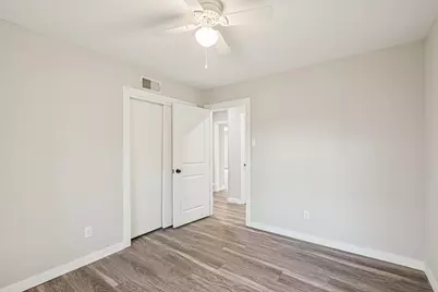 626 Kingston Drive, Irving, TX 75061 - Photo 21