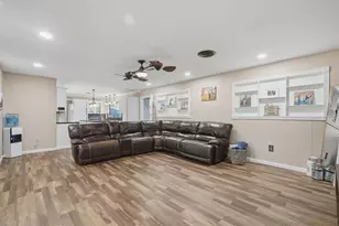 513 Ridgeway St, Clyde, TX 79510 - Photo 5