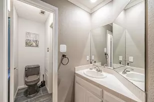 6901 Blake Dr, Arlington, TX 76001 - Photo 31