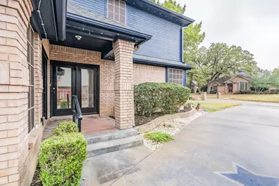 6901 Blake Drive, Arlington, TX 76001 - Photo 37