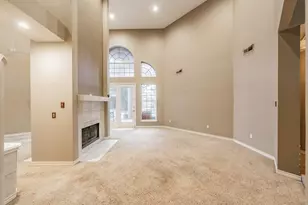 6901 Blake Dr, Arlington, TX 76001 - Photo 7