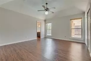 7609 Greengage Dr, Fort Worth, TX 76133 - Photo 9