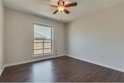 7609 Greengage Drive, Fort Worth, TX 76133 - Photo 15