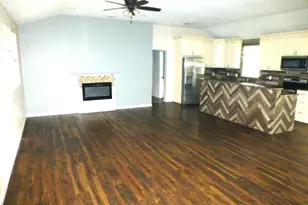 314 N Dubellette St, Weatherford, TX 76086 - Photo 5