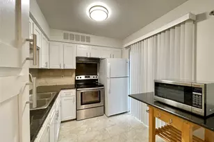 336 Melrose Dr, Richardson, TX 75080 - Photo 9