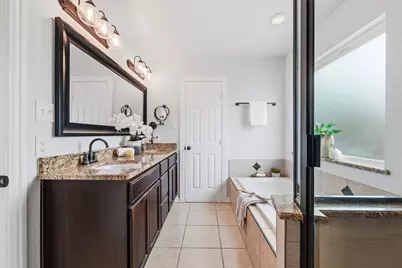 5000 Calmont Avenue, Fort Worth, TX 76107 - Photo 31