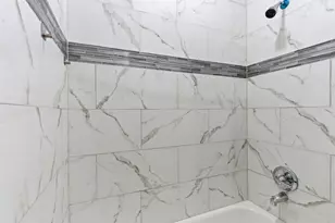 709 E Franklin St, Hillsboro, TX 76645 - Photo 13