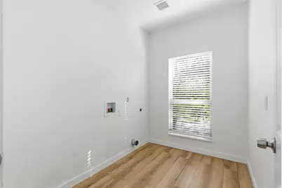 709 E Franklin Street, Hillsboro, TX 76645 - Photo 15