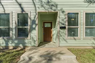 709 E Franklin St, Hillsboro, TX 76645 - Photo 3