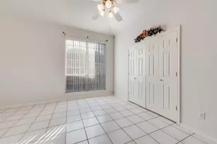 232 W Willow Creek Dr, Glenn Heights, TX 75154 - Photo 5