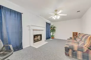 232 W Willow Creek Dr, Glenn Heights, TX 75154 - Photo 13