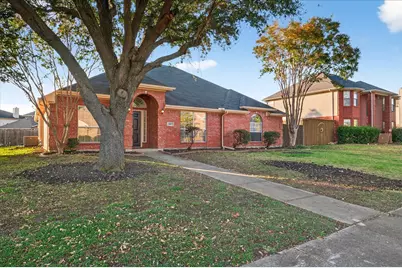 3807 Farmington Drive, Richardson, TX 75082 - Photo 3