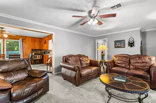 2137 Curtis Dr, Waco, TX 76710 - Photo 5