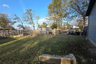 409 E Houston St, Mexia, TX 76667 - Photo 19