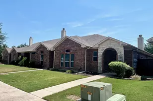 1610 Poinsettia Blvd, Denton, TX 76208 - Photo 3